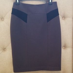 Gray pencil skirt